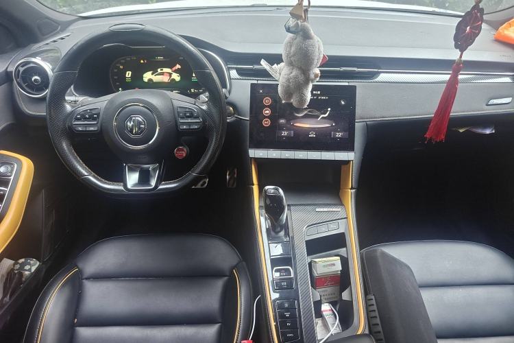 Used MG 6 New Energy 2020 1.5T Hybrid Trophy Flagship Edition Interior 2