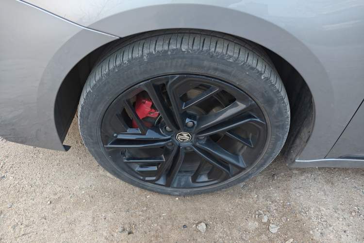 Used MG 6 New Energy 2020 1.5T Hybrid Trophy Flagship Edition Left Front Wheel Hub