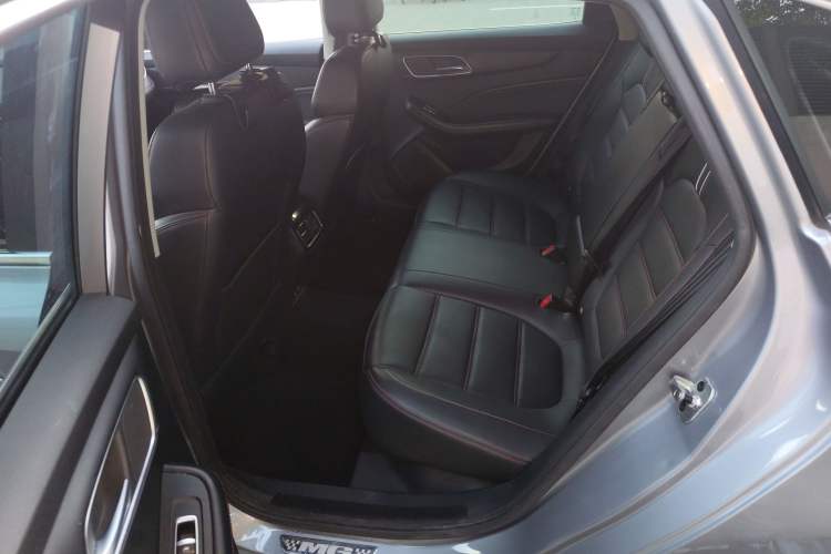 Used MG 6 New Energy 2020 1.5T Hybrid Leading Luxury Edition Left Rear Seat