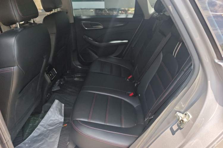 Used MG 6 New Energy 2020 1.5T Hybrid Leading Luxury Edition Left Rear Seat