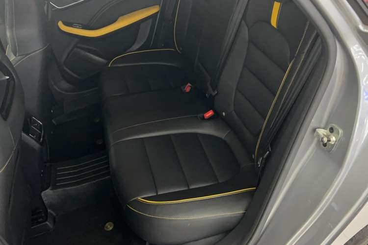 Used MG 6 New Energy 2020 1.5T Hybrid Trophy Flagship Edition Left Rear Seat