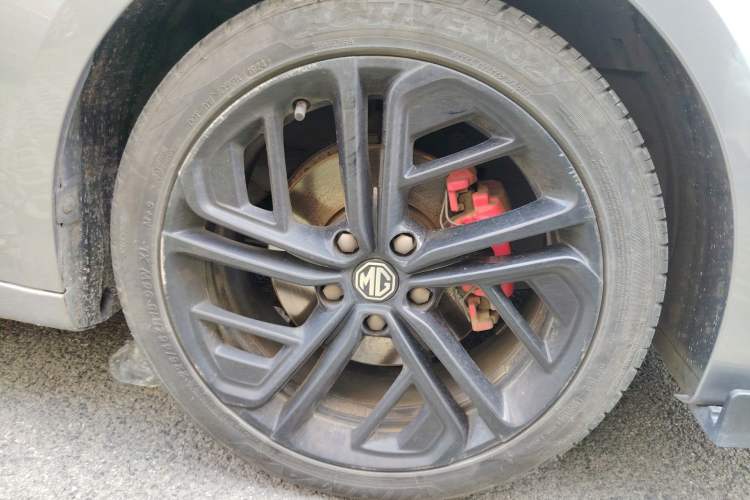 Used MG 6 New Energy 2020 1.5T Hybrid Trophy Flagship Edition Right Front Wheel Hub