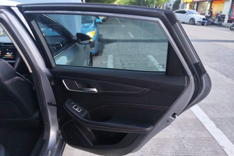 Used MG 6 New Energy 2020 1.5T Hybrid Leading Luxury Edition Right Rear Door Interior