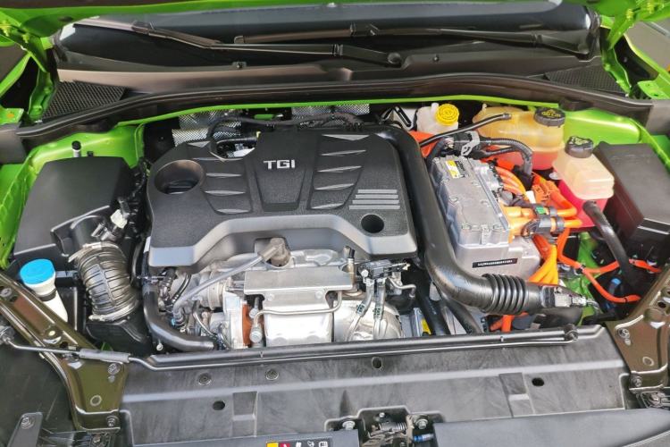 Used MG 6 New Energy 2020 1.5T Hybrid Leading Luxury Edition Engine Bay