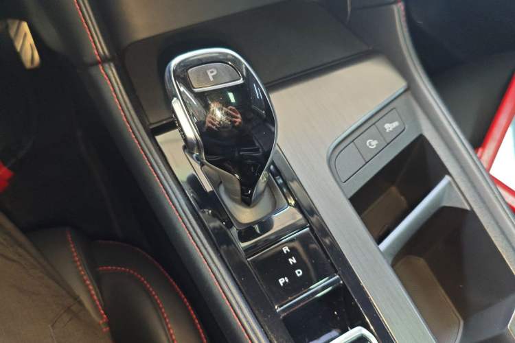 Used MG 6 New Energy 2020 1.5T Hybrid Leading Luxury Edition Gear Lever