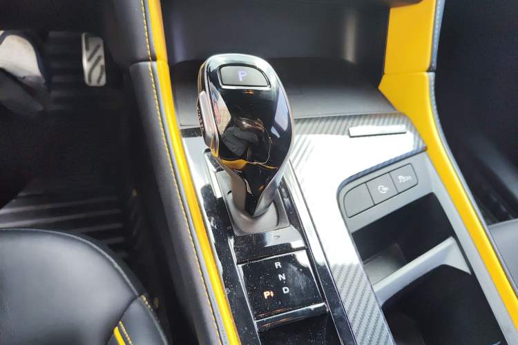 Used MG 6 New Energy 2020 1.5T Hybrid Trophy Flagship Edition Gear Lever
