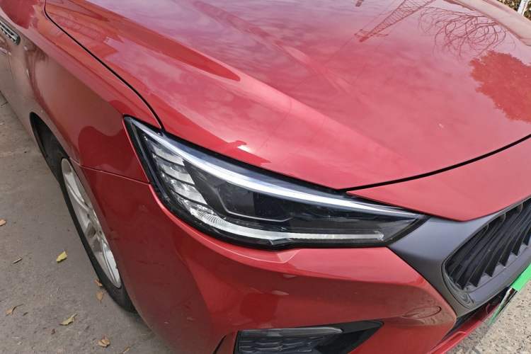 Used MG 6 New Energy 2020 1.5T Hybrid Leading Trendy Edition Right Front Headlight