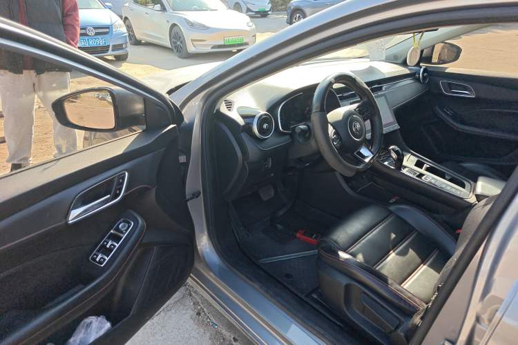 Used MG 6 New Energy 2020 1.5T Hybrid Leading Trendy Edition Driver Seat
