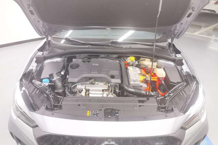 Used MG 6 New Energy 2020 1.5T Hybrid Trophy Intelligent Drive Flagship Edition Engine Bay