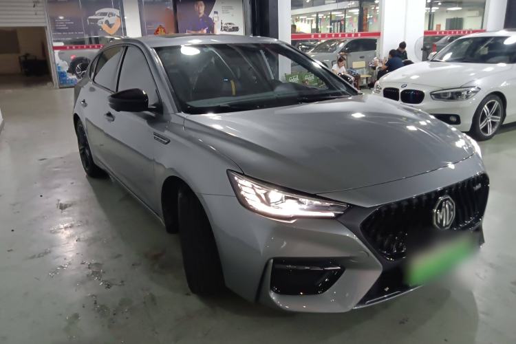 Used MG 6 New Energy 2020 1.5T Hybrid Trophy Flagship Edition Front Right 45 Deg