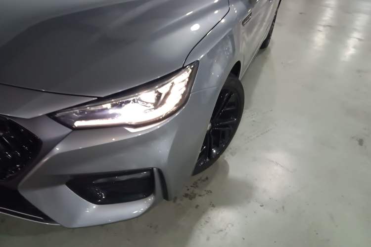 Used MG 6 New Energy 2020 1.5T Hybrid Trophy Flagship Edition Left Front Headlight