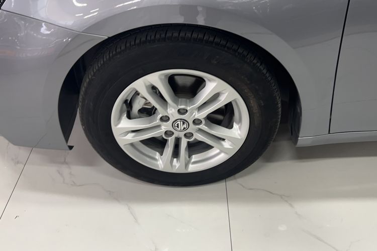 Used MG 6 New Energy 2020 1.5T Hybrid Leading Trendy Edition Left Front Wheel Hub