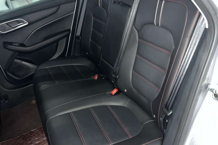 Used MG 6 New Energy 2020 1.5T Hybrid Leading Trendy Edition Left Rear Seat