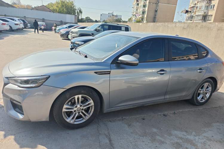 Used MG 6 New Energy 2020 1.5T Hybrid Leading Trendy Edition Left Side