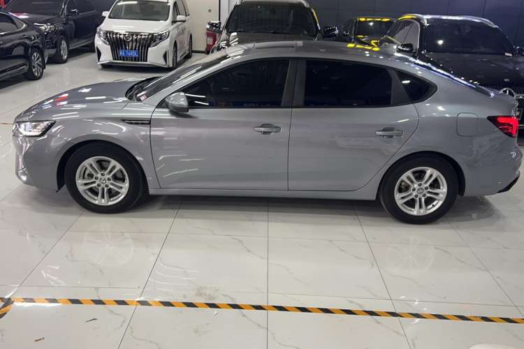 Used MG 6 New Energy 2020 1.5T Hybrid Leading Trendy Edition Left Side