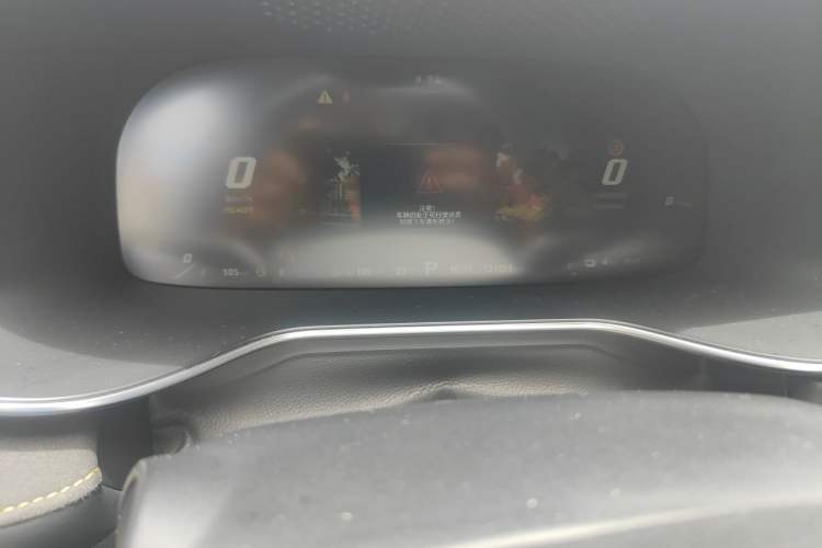 Used MG 6 New Energy 2020 1.5T Hybrid Trophy Intelligent Drive Flagship Edition Odometer Close Up