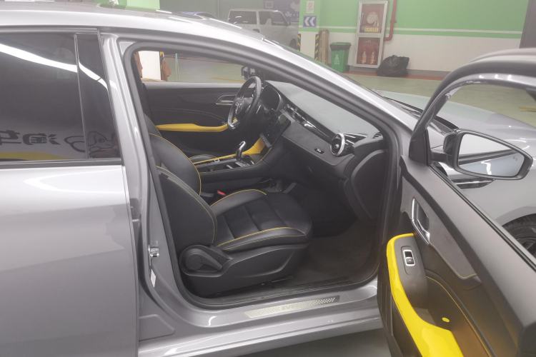 Used MG 6 New Energy 2020 1.5T Hybrid Trophy Intelligent Drive Flagship Edition Right Front Seat