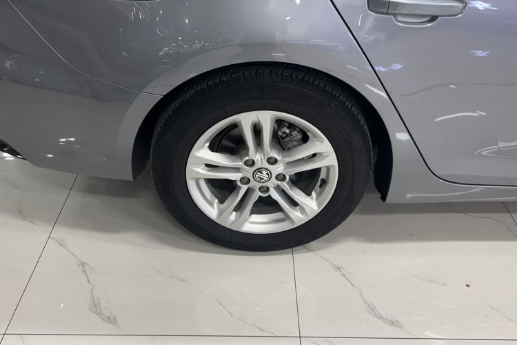 Used MG 6 New Energy 2020 1.5T Hybrid Leading Trendy Edition Right Rear Wheel Hub