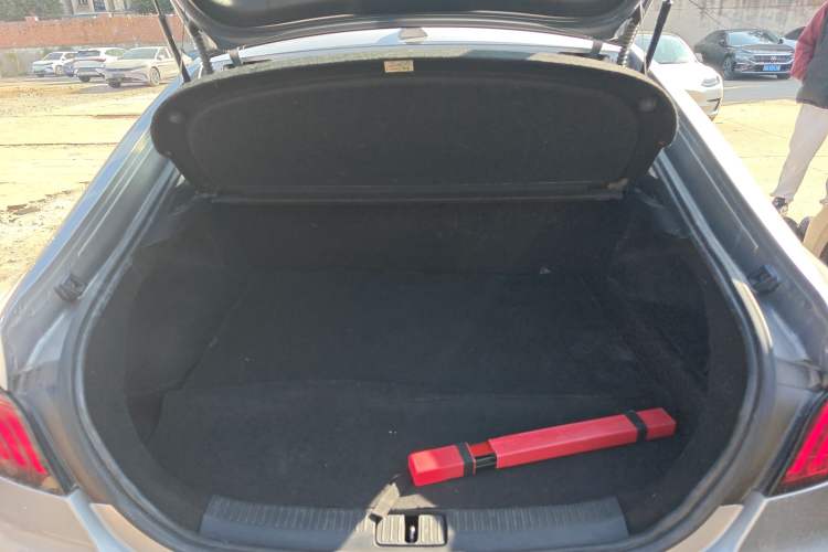 Used MG 6 New Energy 2020 1.5T Hybrid Leading Trendy Edition Trunk