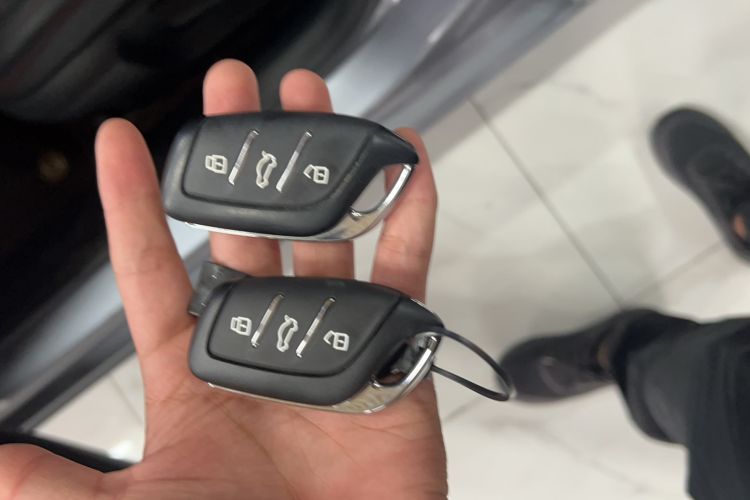 Used MG 6 New Energy 2020 1.5T Hybrid Leading Trendy Edition Vehicle Key