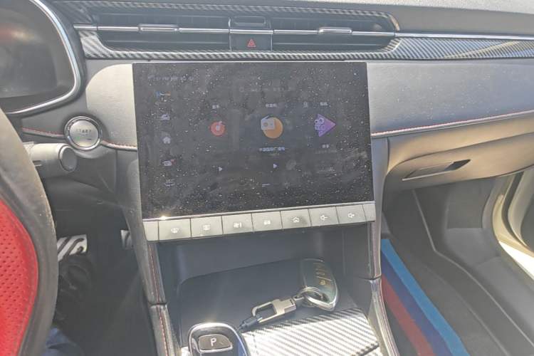 Used MG 6 New Energy 2020 1.5T Hybrid Leading Luxury Edition Audio And AC Panel