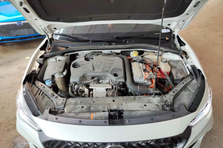 Used MG 6 New Energy 2020 1.5T Hybrid Leading Trendy Edition Engine Bay