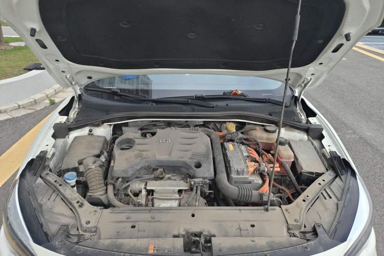 Used MG 6 New Energy 2020 1.5T Hybrid Trophy Intelligent Drive Flagship Edition Engine Bay