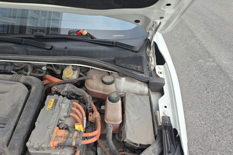 Used MG 6 New Energy 2020 1.5T Hybrid Trophy Intelligent Drive Flagship Edition Engine Bay Left