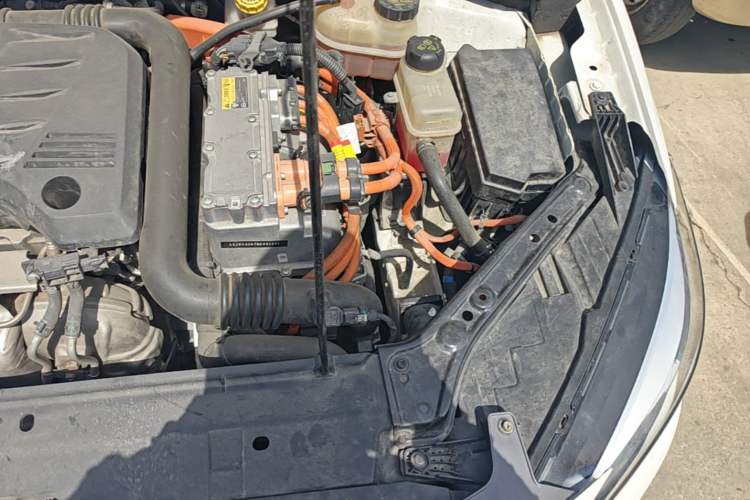 Used MG 6 New Energy 2020 1.5T Hybrid Leading Luxury Edition Engine Bay Left