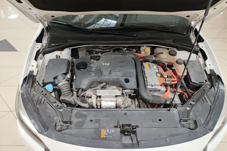 Used MG 6 New Energy 2020 1.5T Hybrid Leading Trendy Edition Engine Bay