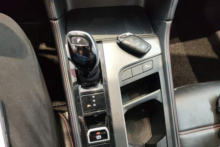 Used MG 6 New Energy 2020 1.5T Hybrid Leading Trendy Edition Gear Lever