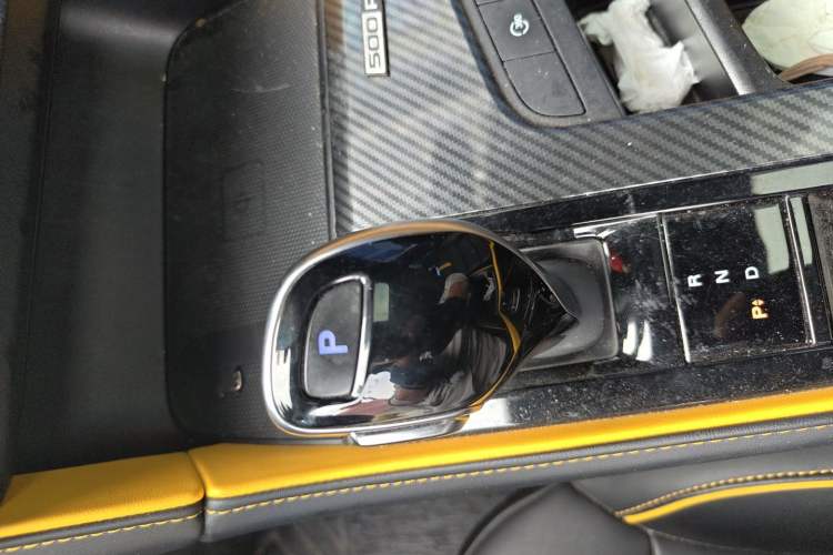 Used MG 6 New Energy 2020 1.5T Hybrid Trophy Intelligent Drive Flagship Edition Gear Lever