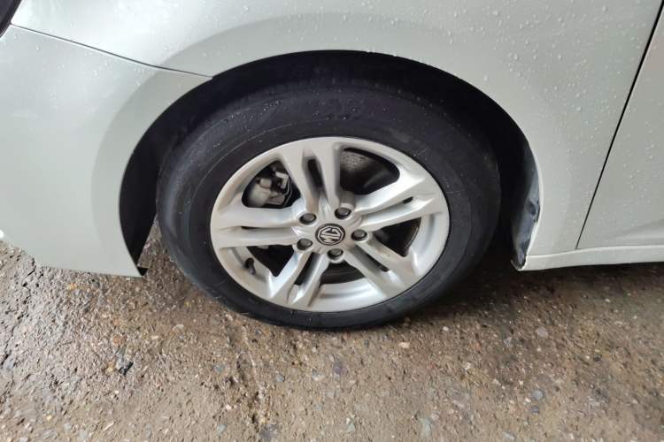Used MG 6 New Energy 2020 1.5T Hybrid Leading Trendy Edition Left Front Wheel Hub