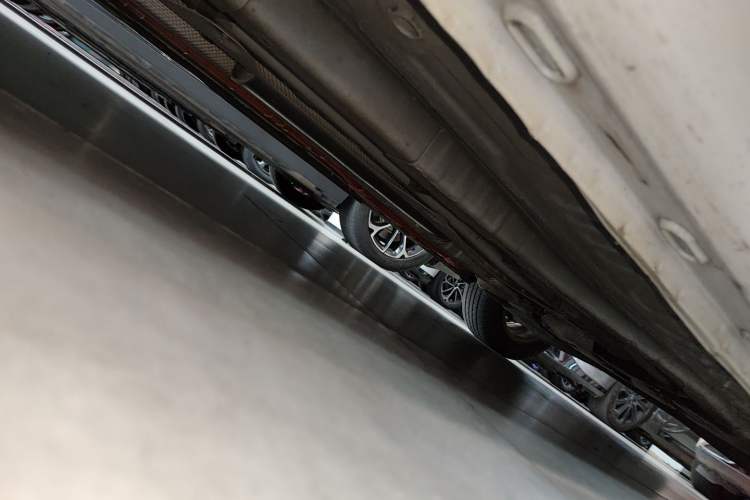 Used MG 6 New Energy 2020 1.5T Hybrid Leading Trendy Edition Left Side Sill