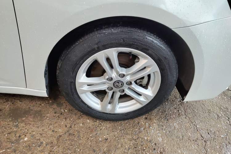 Used MG 6 New Energy 2020 1.5T Hybrid Leading Trendy Edition Right Front Wheel Hub