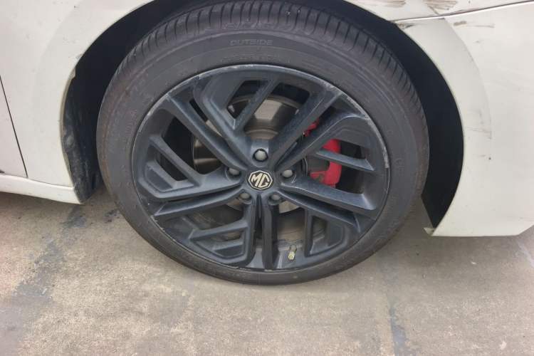 Used MG 6 New Energy 2020 1.5T Hybrid Trophy Flagship Edition Right Front Wheel Hub