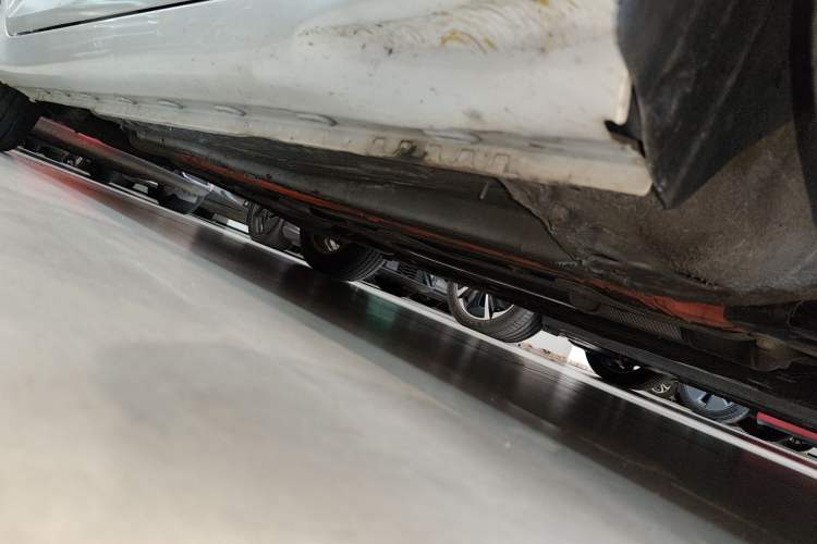 Used MG 6 New Energy 2020 1.5T Hybrid Leading Trendy Edition Right Side Sill