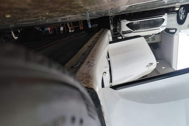 Used MG 6 New Energy 2020 1.5T Hybrid Trophy Intelligent Drive Flagship Edition Right Side Sill