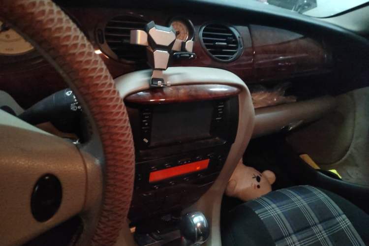 Used MG 7 2008 1.8T Automatic Comfort Edition Audio And AC Panel