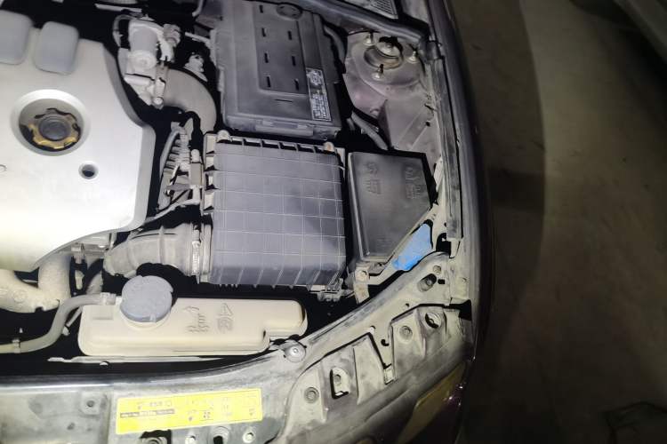Used MG 7 2009 1.8T Automatic Comfort Edition Engine Bay Left