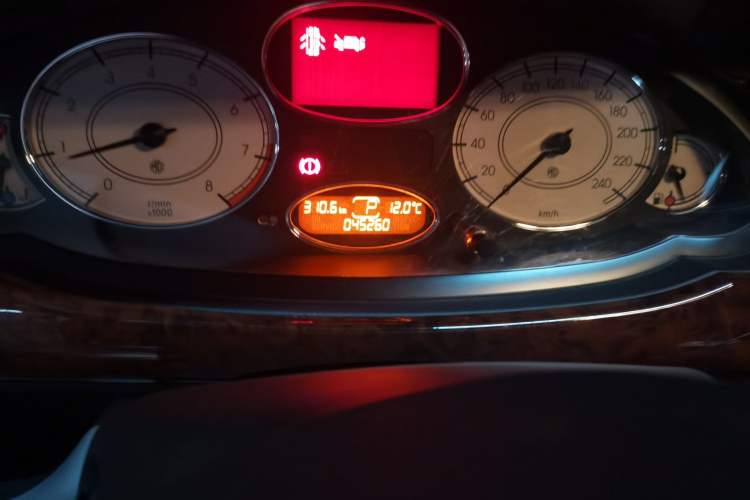 Used MG 7 2009 1.8T Automatic Comfort Edition Odometer Close Up