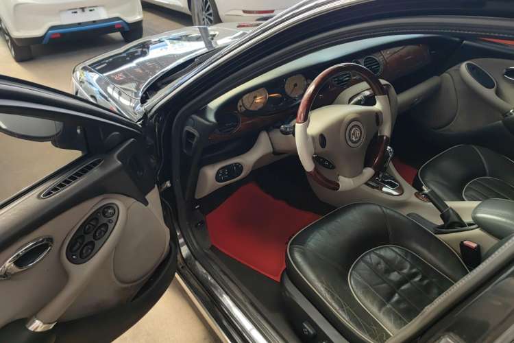 Used MG 7 2010 1.8T Automatic Comfort Edition Interior 2