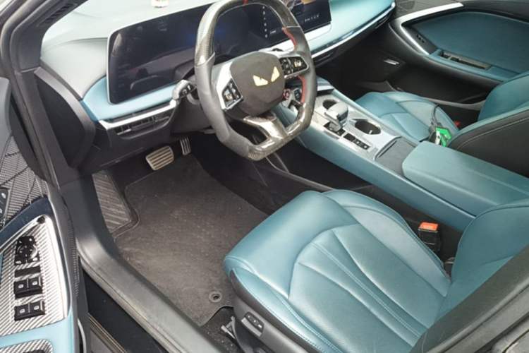 Used MG 7 2023 2.0T Automatic Trophy+ Ignition Glory Edition Driver Seat