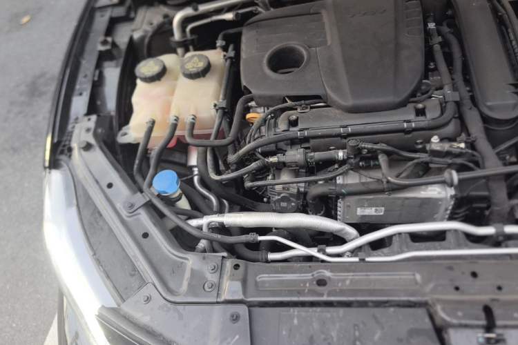 Used MG 7 2023 1.5T DCT Elegant & Graceful Edition Engine Bay Right