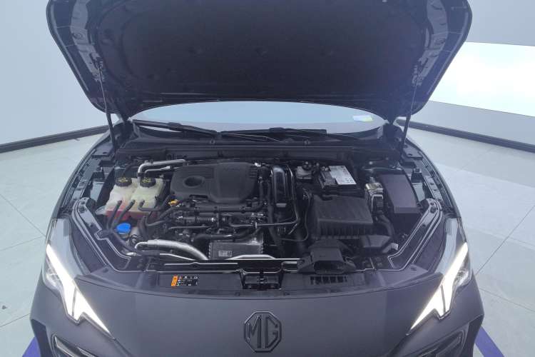 Used MG 7 2023 1.5T DCT Luxurious Supreme Edition Engine Bay