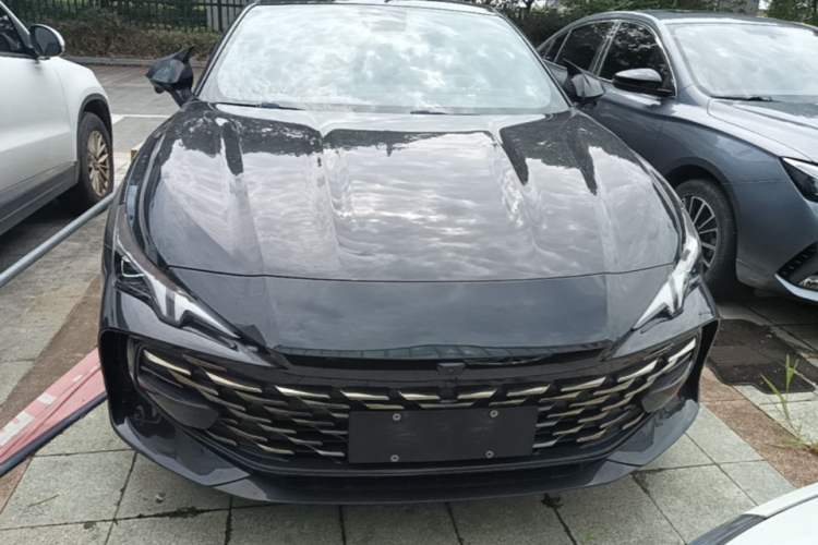 Used MG 7 2023 2.0T Automatic Trophy+ Ignition Glory Edition Front
