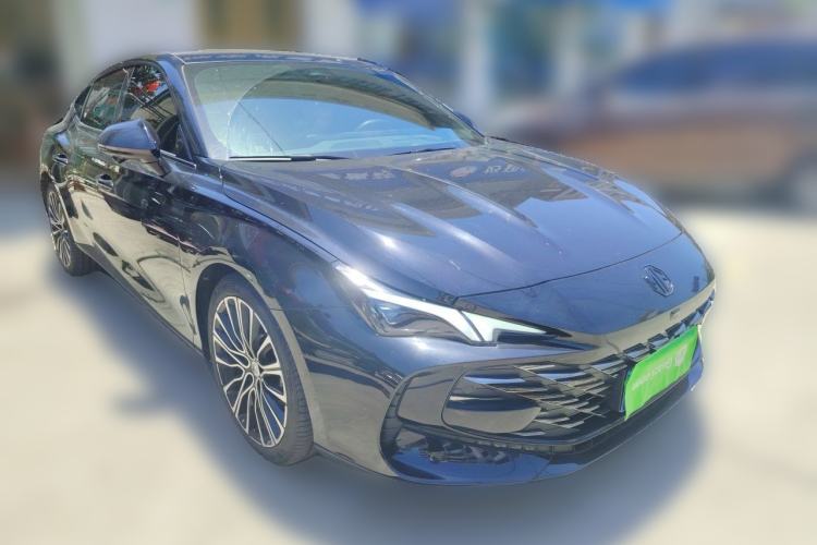 Used MG 7 2023 2.0T Automatic Hunter Luxury Edition Front Right 45 Deg