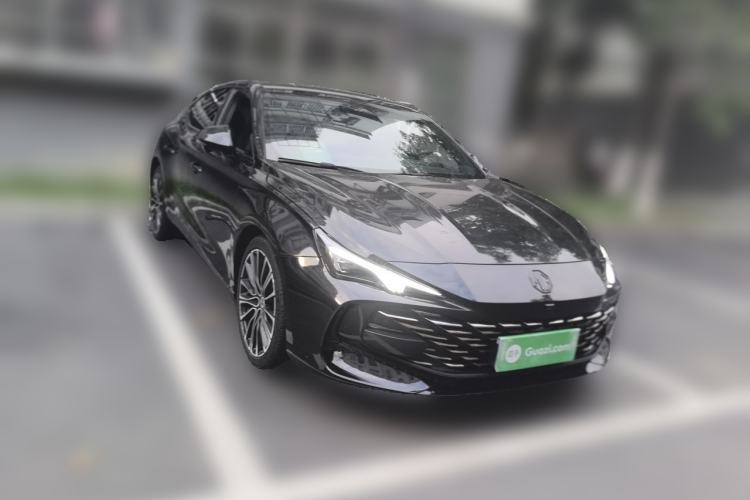 Used MG 7 2023 1.5T DCT Elegant & Graceful Edition Front Right 45 Deg