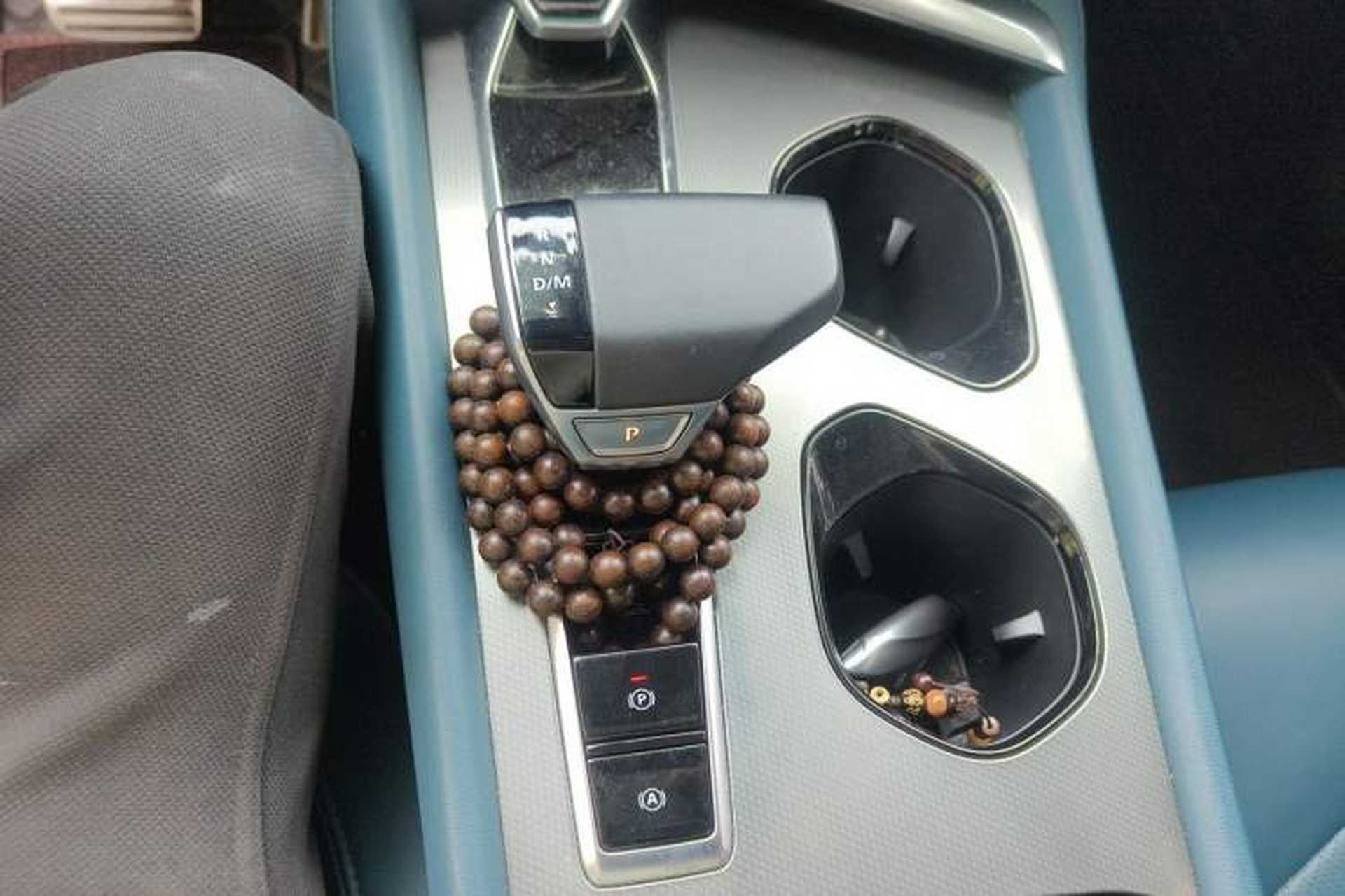 Used MG 7 2023 2.0T Automatic Hunter Luxury Edition Gear Lever