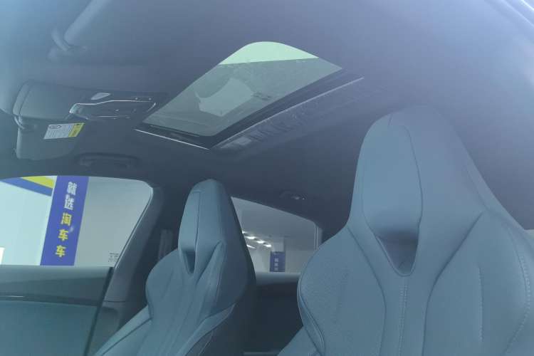Used MG 7 2023 1.5T DCT Luxurious Supreme Edition Headliner